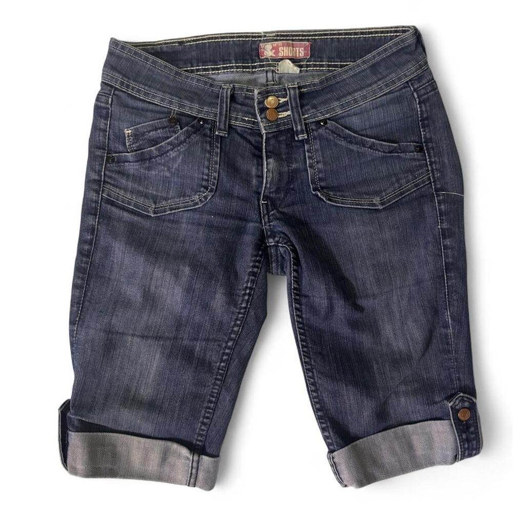 Y2K H&M low rise dark wash denim bermuda shorts size 26